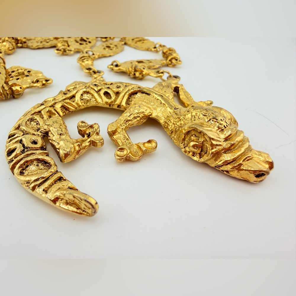 Massive VTG 80s Runway Lizard Necklace - 112g Molten Gold Style - Heavy Couture - Picture 4 of 11